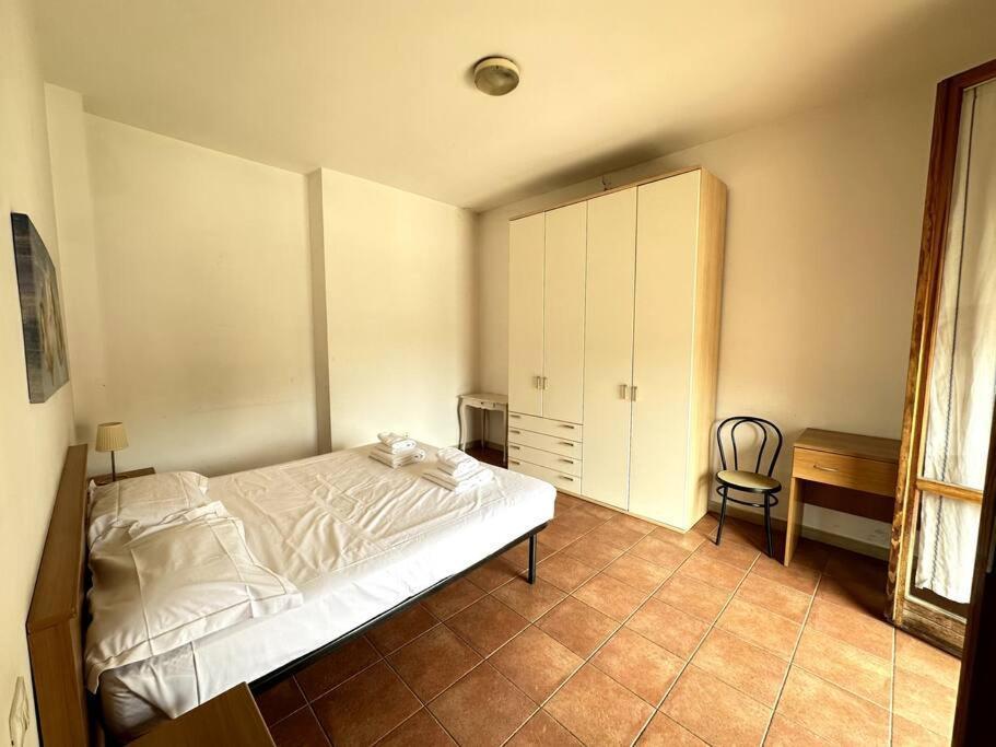 Mv Apartament 4a