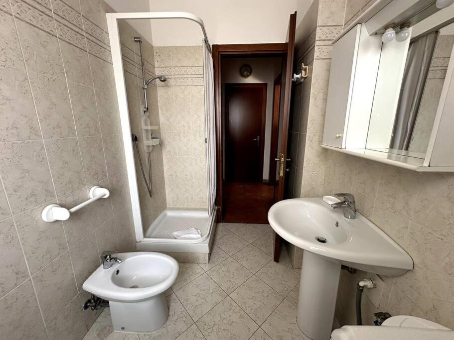 Mv Apartament 4a